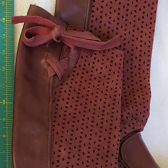 Anthropologie Knee-Hight Boots in Burgundy. US07. NEW - Picture 2 of 6